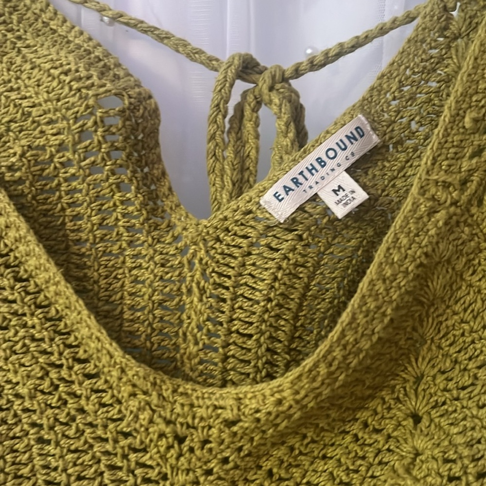 EARTHBOUND Olive Crochet Crop Top - Picture 3 of 5